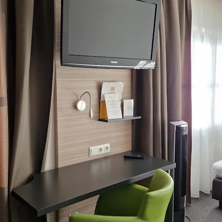 Sonnenhof Hotel 3*
